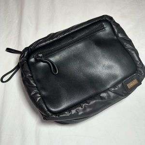 Caraa Travel Kit Bag